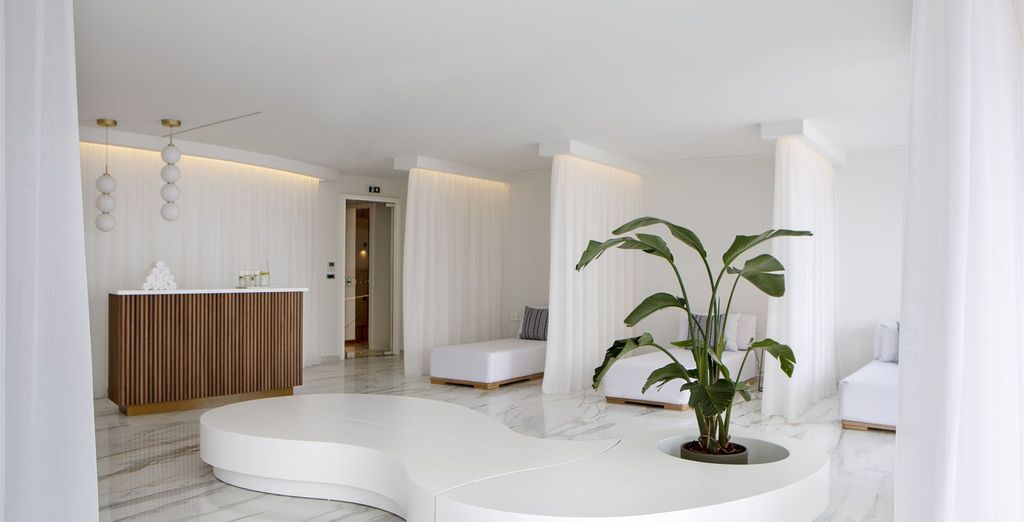 Ajul Luxury Bungalow & Spa Resort 5*