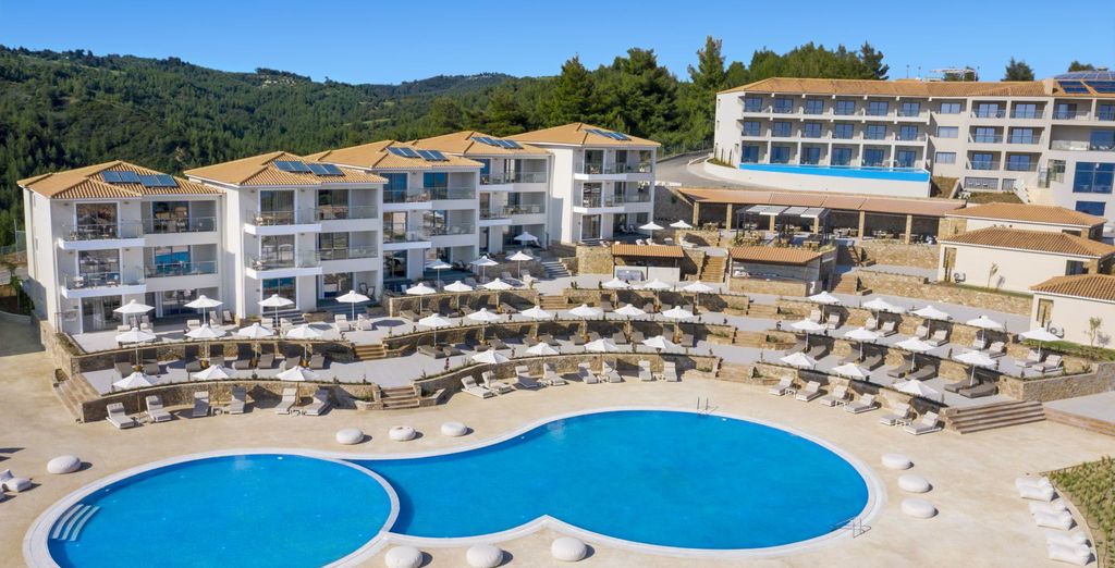 Ajul Luxury Villas & Spa Resort 5*
