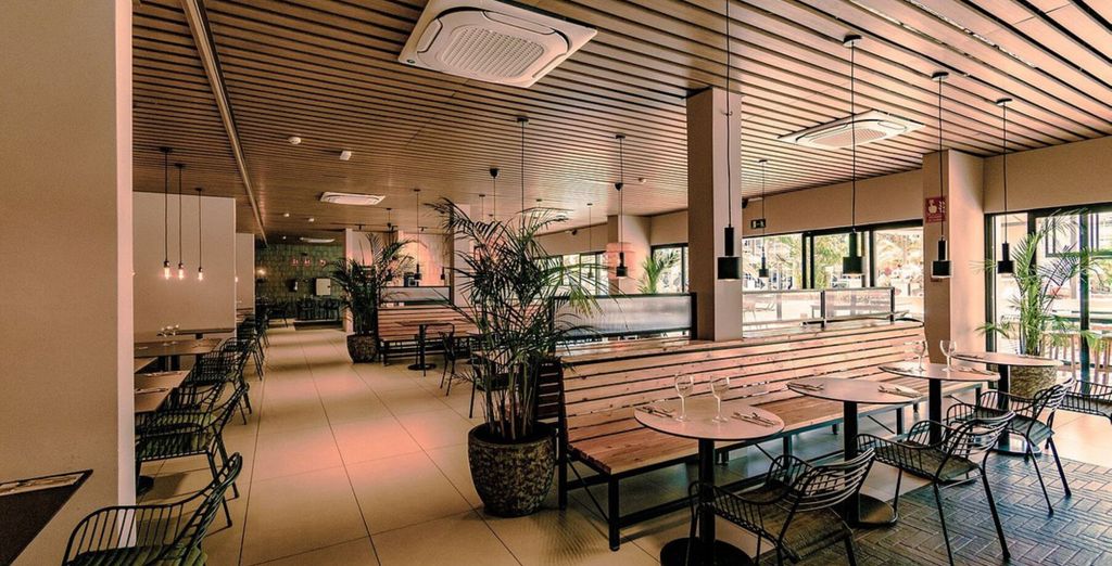 Hotel Coral Cotillo Beach 4*