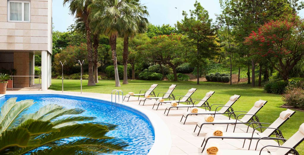 Novotel Barcelona Cornella 4*