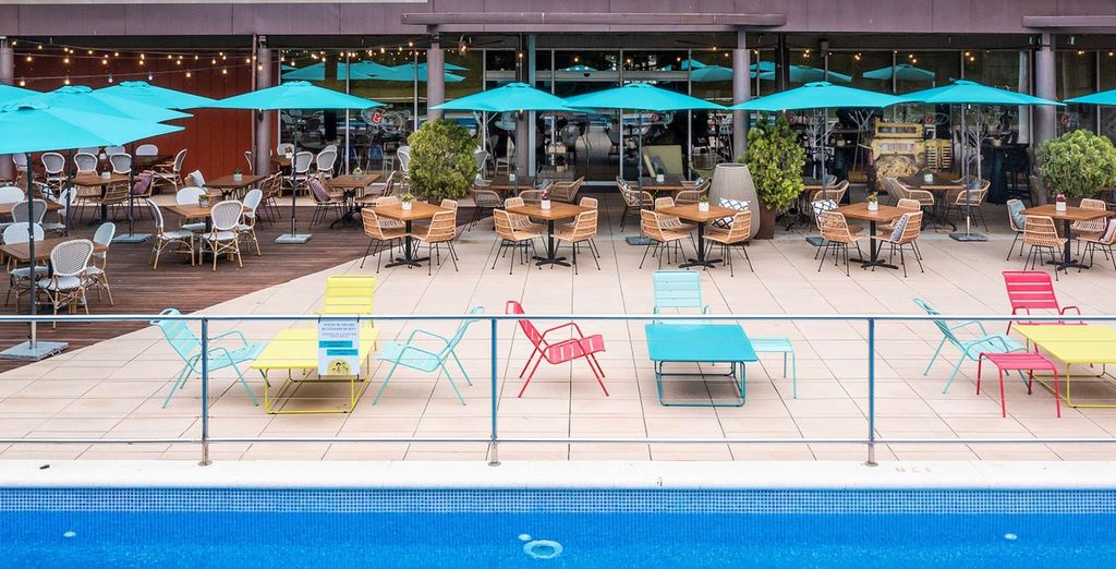 Novotel Barcelona Cornella 4*