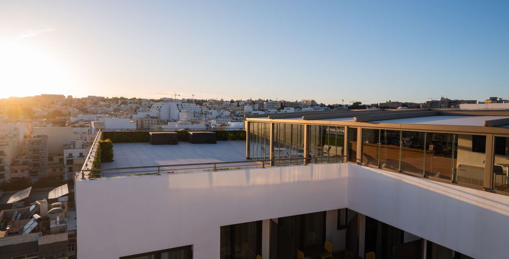 Grands Suites Hotel Residences & Spa 4*