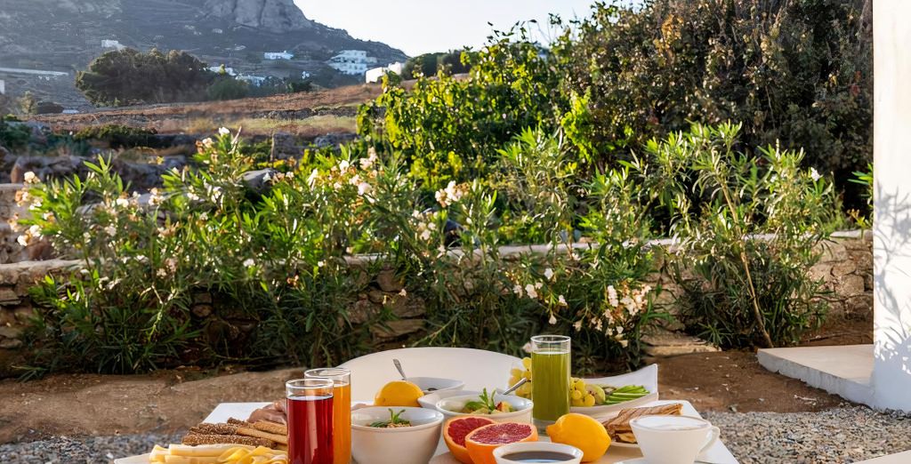 Mykonaki Hotel