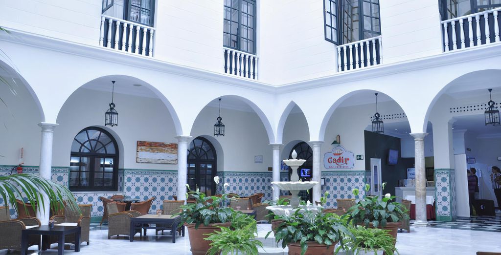 Senator Cádiz Spa Hotel 4*