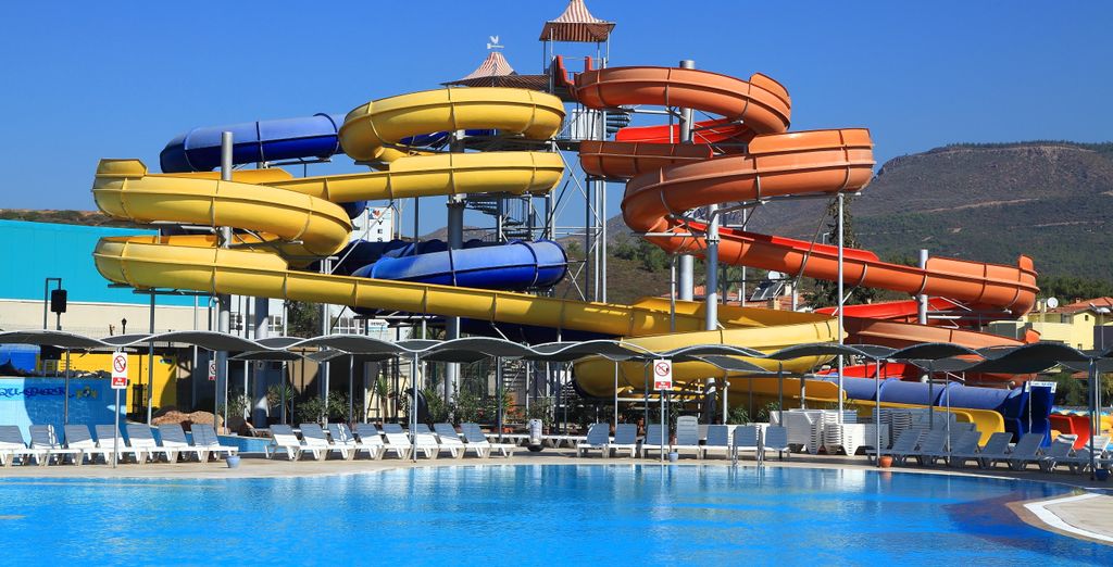 Cactus Club Yali Resort 5*