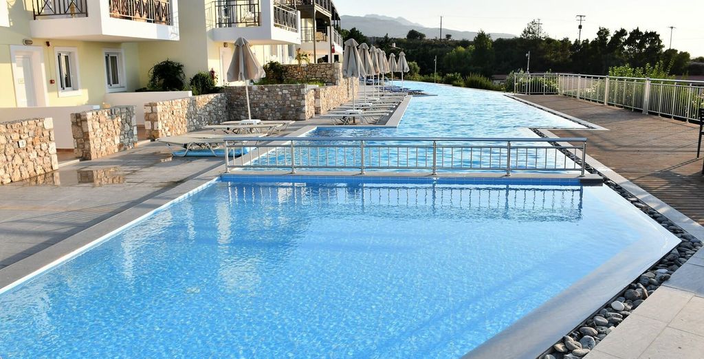 Aegean View Aqua Resort 4*