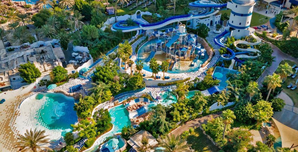The Ritz Carlton Abu Dhabi Grand Canal 5* con possibile estensione a Dubai