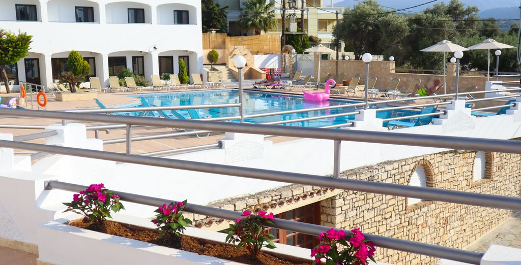 Adel Paradise Hotel 