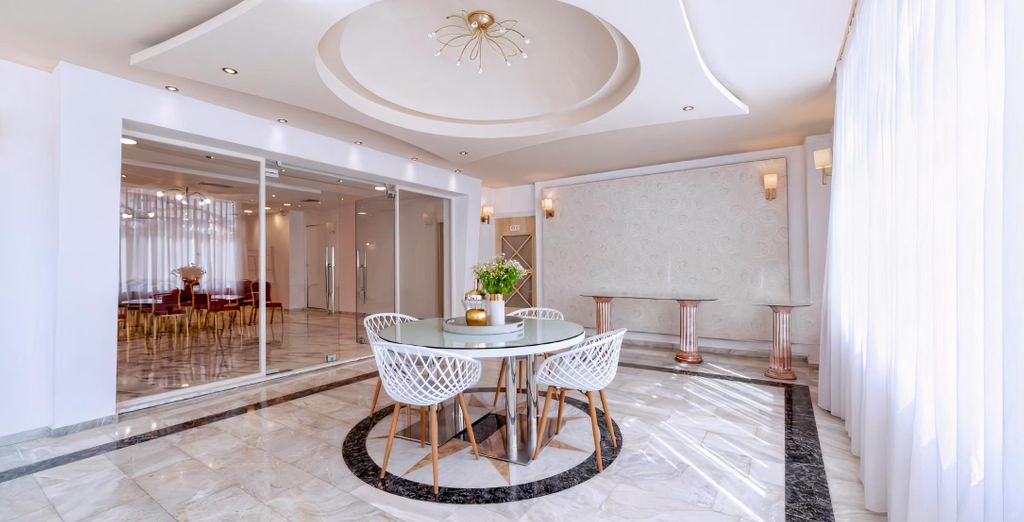 Adel Paradise Hotel 