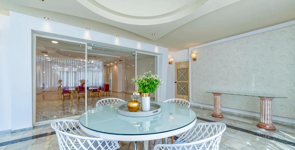 Adel Paradise Hotel 