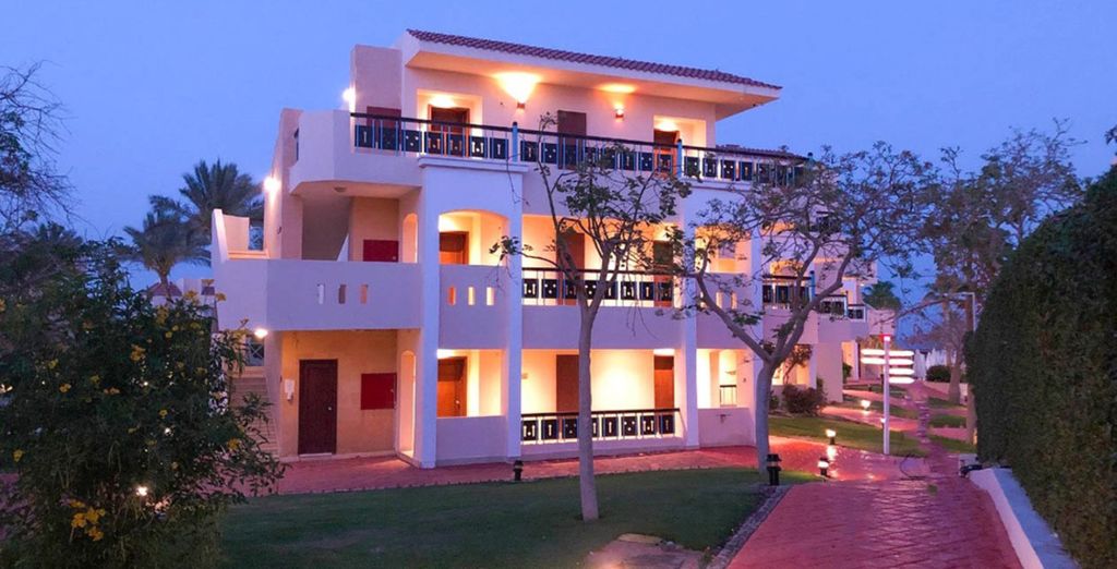 Ivy Cyrene Island Resort 4*