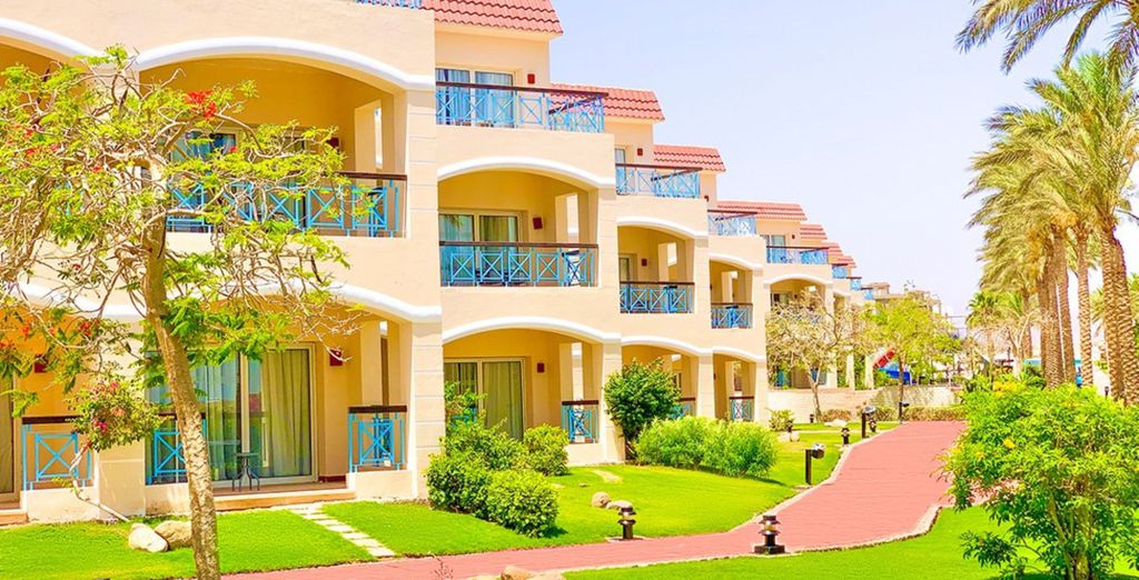 Ivy Cyrene Island Resort 4*
