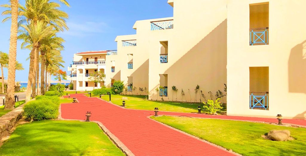 Ivy Cyrene Island Resort 4*