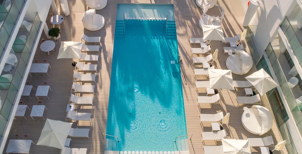 Five Flowers Hotel & Spa 5*