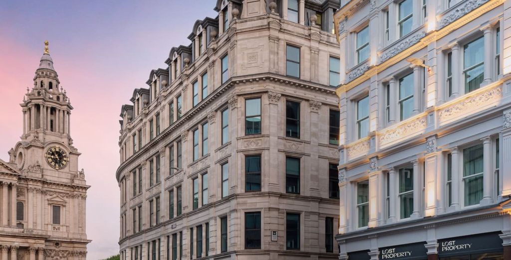Lost Property St Paul's London, Curio Collection 4*