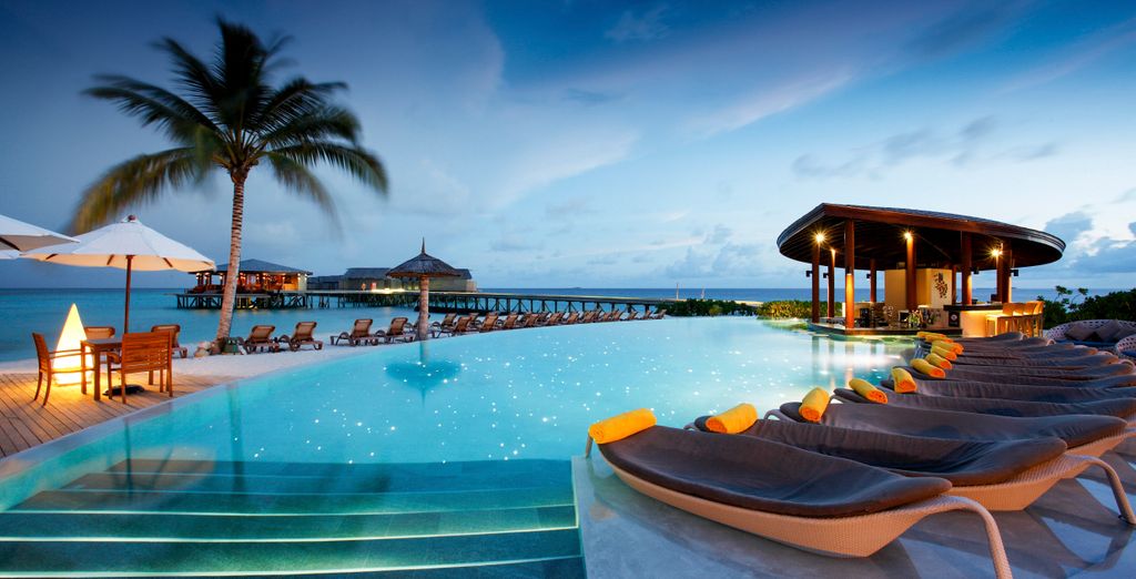 Centara Ras Fushi Resort & Spa 4* - Adults Only