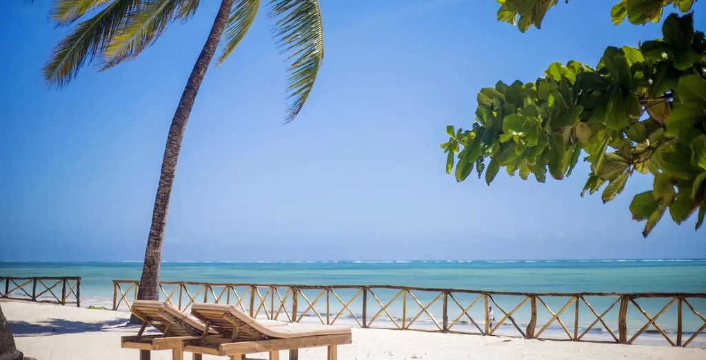 Paje Palms Beach Resort 4*