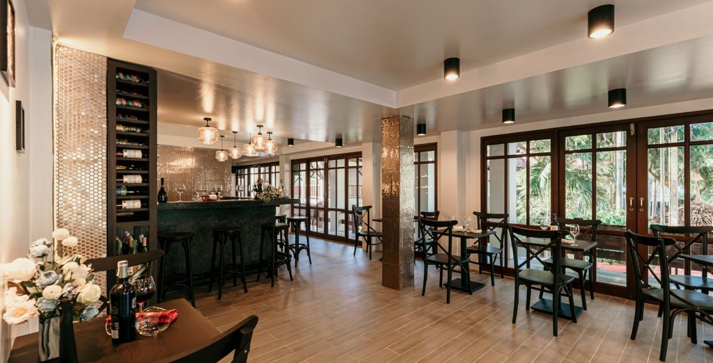 Diamond Cottage Resort & Spa 4*, Baan Taranya Resort 4* e Khao Lak Laguna 4*