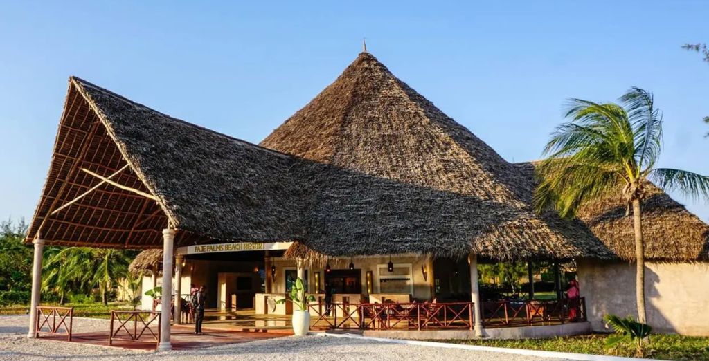 Paje Palms Beach Resort 4*