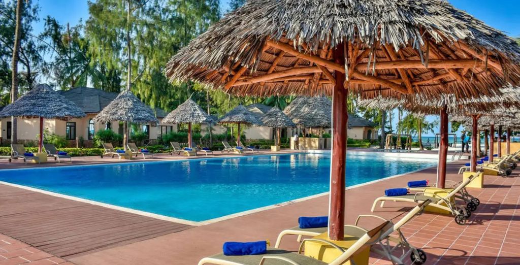 Paje Palms Beach Resort 4*