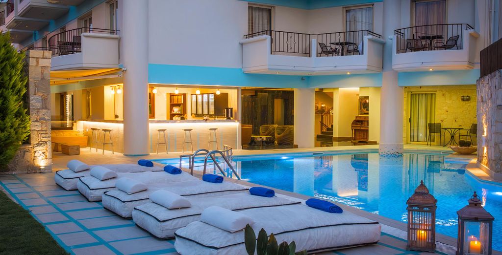 Anesis Blue Boutique Hotel 4*