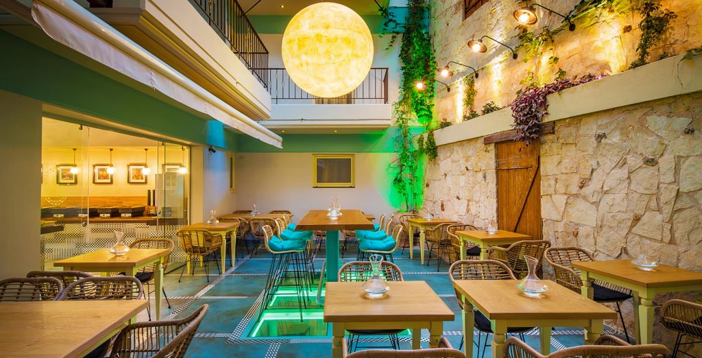 Anesis Blue Boutique Hotel 4*
