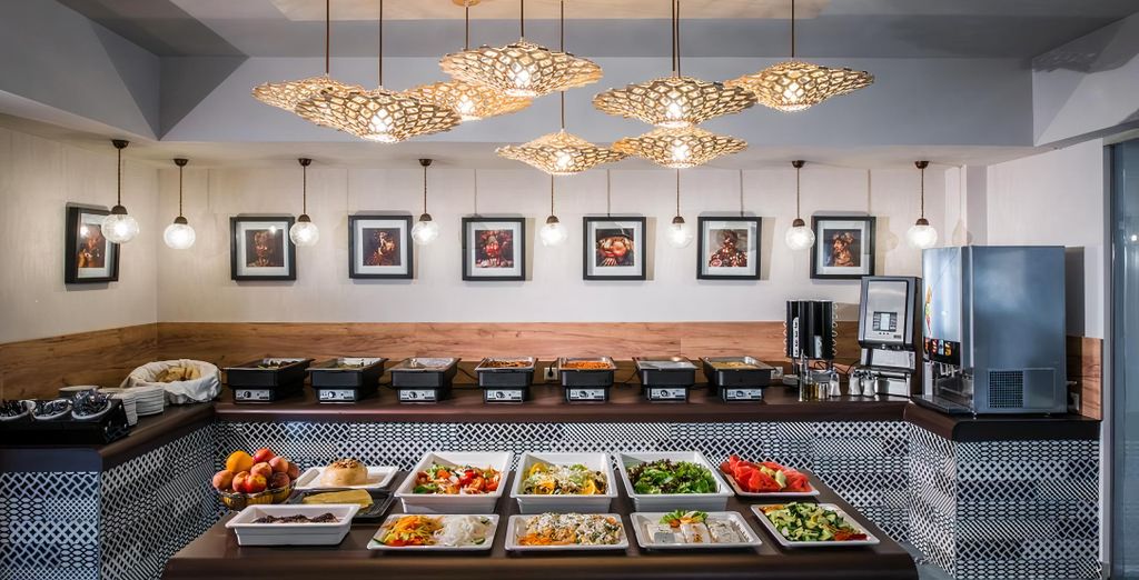 Anesis Blue Boutique Hotel 4*