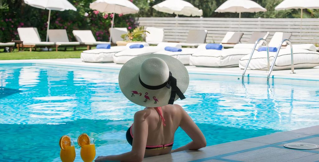 Anesis Blue Boutique Hotel 4*