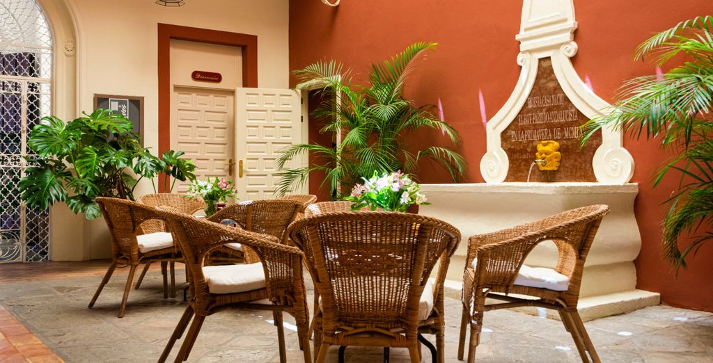 Hotel Las Casas de El Arenal 4*