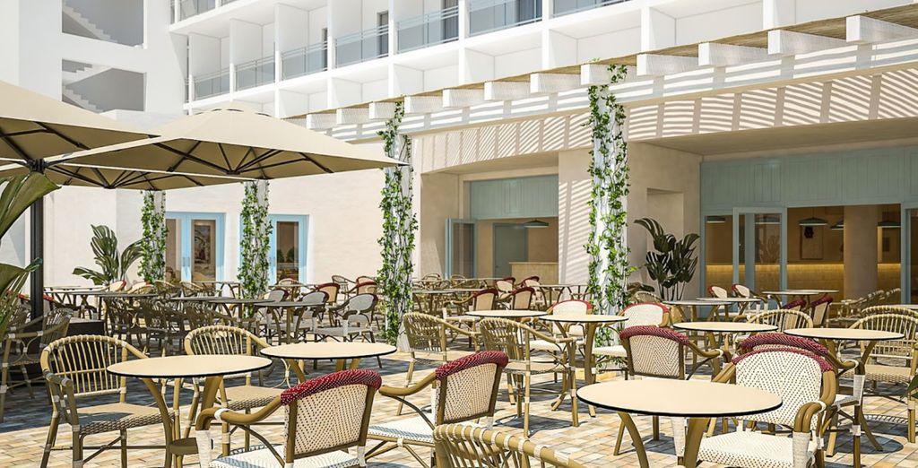 GranSerena Hotel 4*