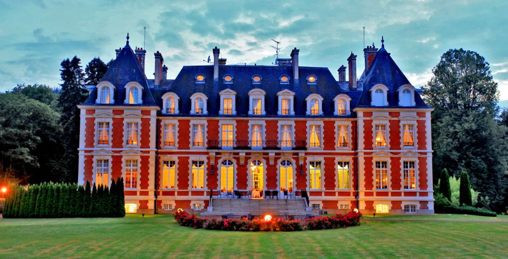 Château De La Cazine 4*