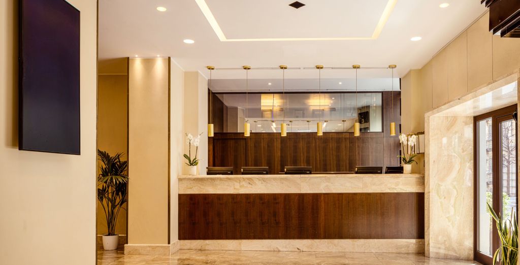 UNA HOTELS Galles 4*