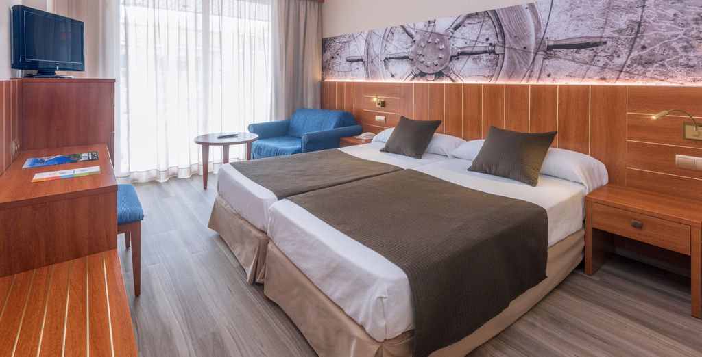 Hotel GHT Aquarium & Spa 4*
