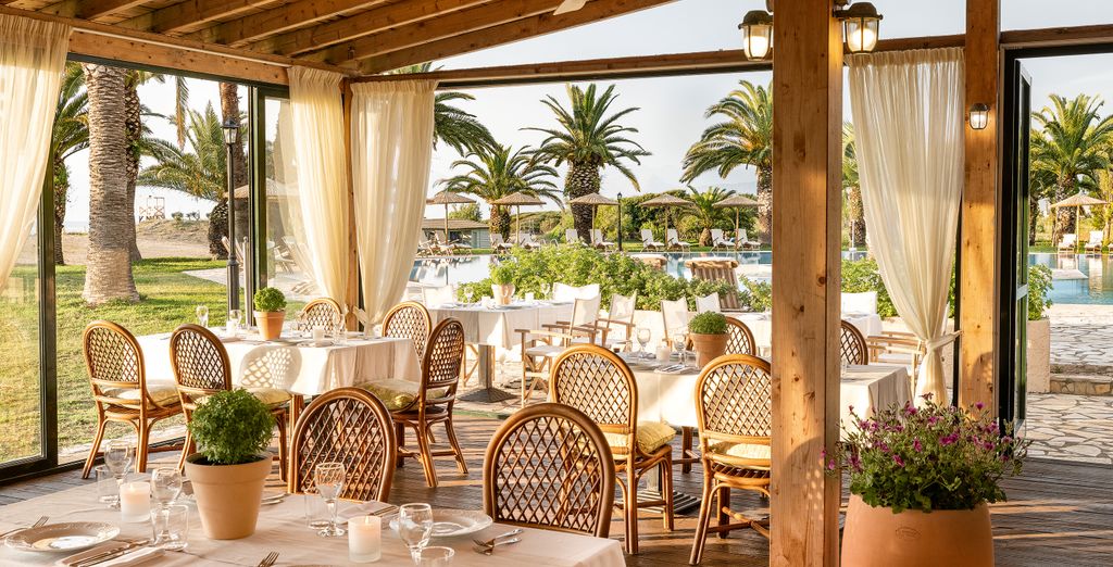Grecotel LUXME Costa Botanica Corfu 5*