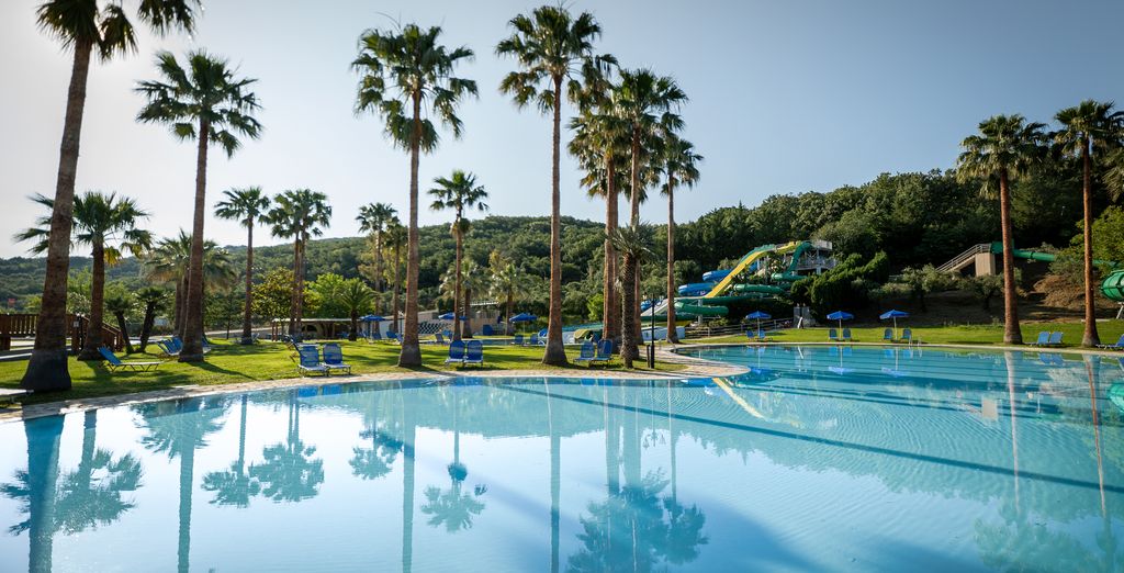 Grecotel LUXME Costa Botanica Corfu 5*