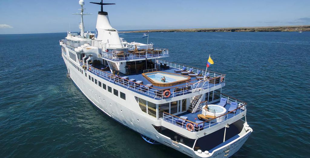 Circuito privado: 7 noches de lujo con crucero en las Islas Galápagos