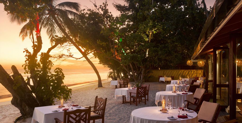 Royal Island Resort & Spa 5*