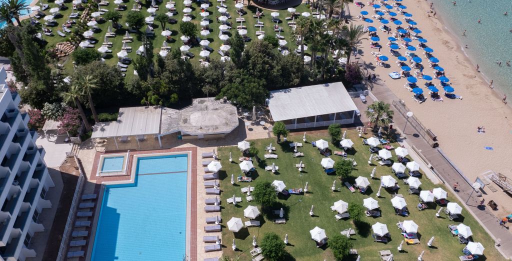 Iliada Beach Hotel 4*