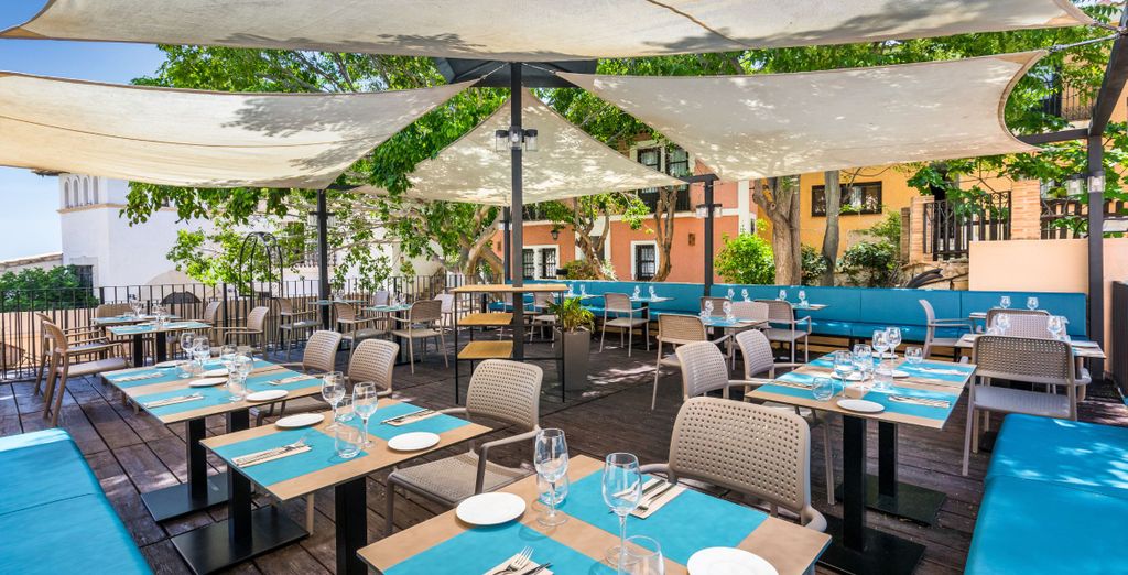 Occidental Pueblo Acantilado 4*