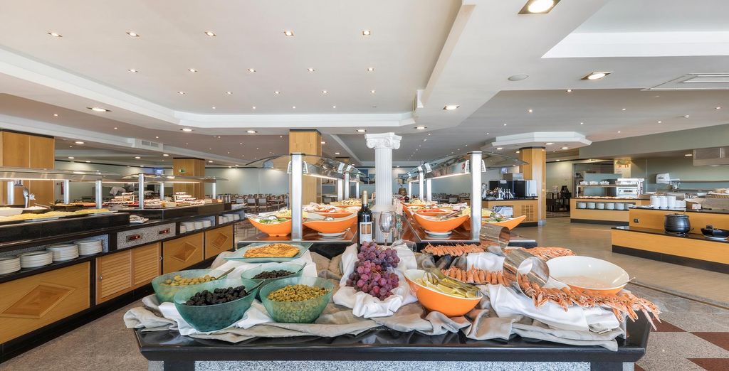 Ukino Palmeras Village - Family Resort 4*