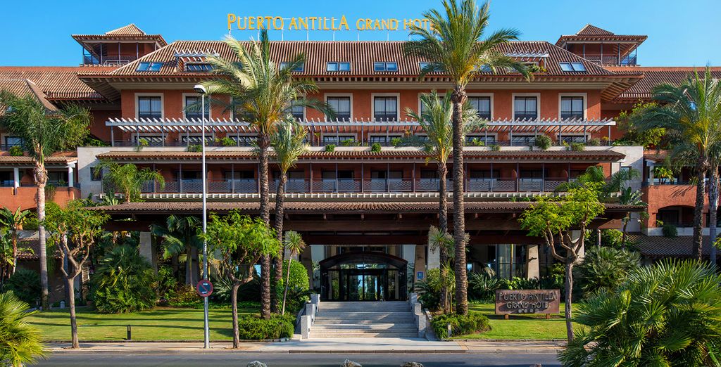Puerto Antilla Grand Hotel 4*