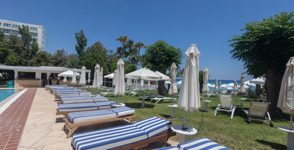 Iliada Beach Hotel 4*