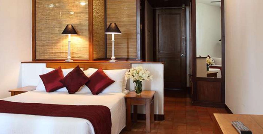 The Blue Water Hotel and Spa 5* con possibile tour del Paese
