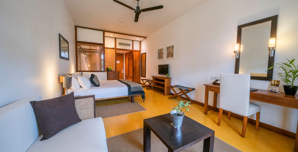 The Blue Water Hotel and Spa 5* con possibile tour del Paese
