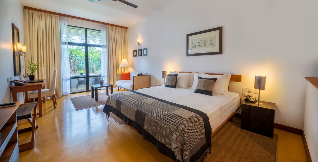 Tour privato: Alla scoperta dello Sri Lanka ed eventuale soggiorno al The Blue Water Hotel & Spa 5*