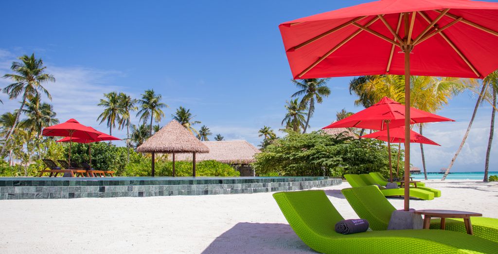 Grand Hyatt Abu Dhabi Hotel & Residences Emirates Pearl 5* e Barceló Whale Lagoon Maldives 5*