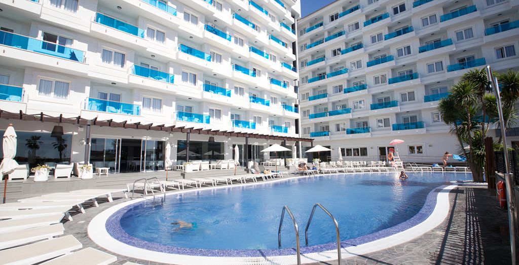 Hotel Acuazul 4*
