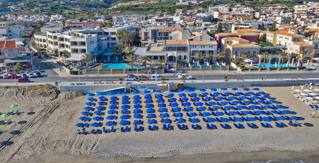 Pearl Beach 4*