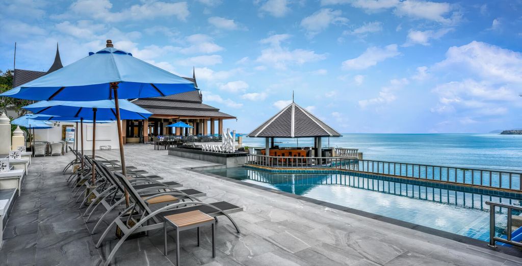 Namaka Resort Kamala 5*, Phi Phi CoCo Beach Resort 4*, Khao Lak Laguna Resort 4* con pre-estensione opzionale a Bangkok 