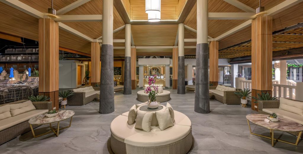 Namaka Resort Kamala Phuket 5*, Island Escape Burasari, Coconut Island 5* e Le Méridien Khao Lak Resort & Spa 5*